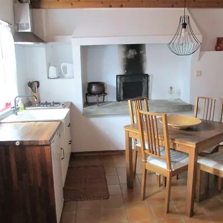 Дом отдыха Casas De Lava Ribeirinha (Pico Island)